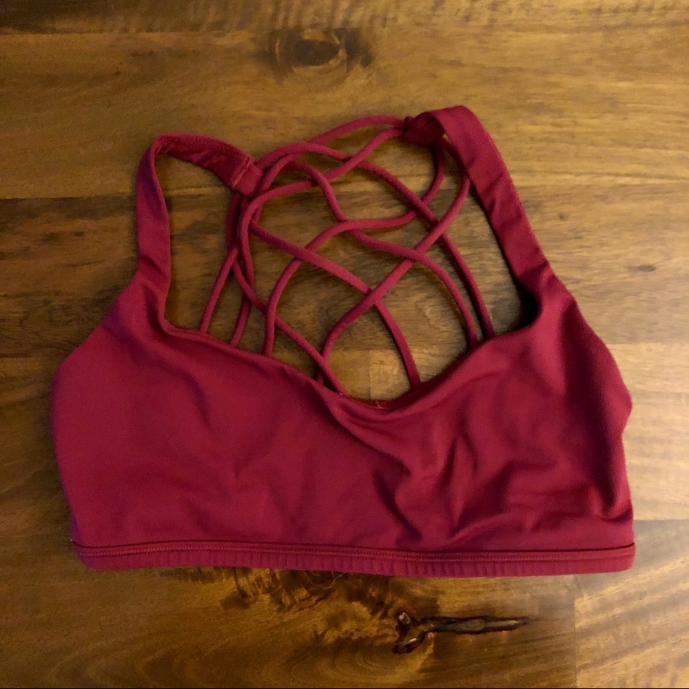 Lululemon Free To Be